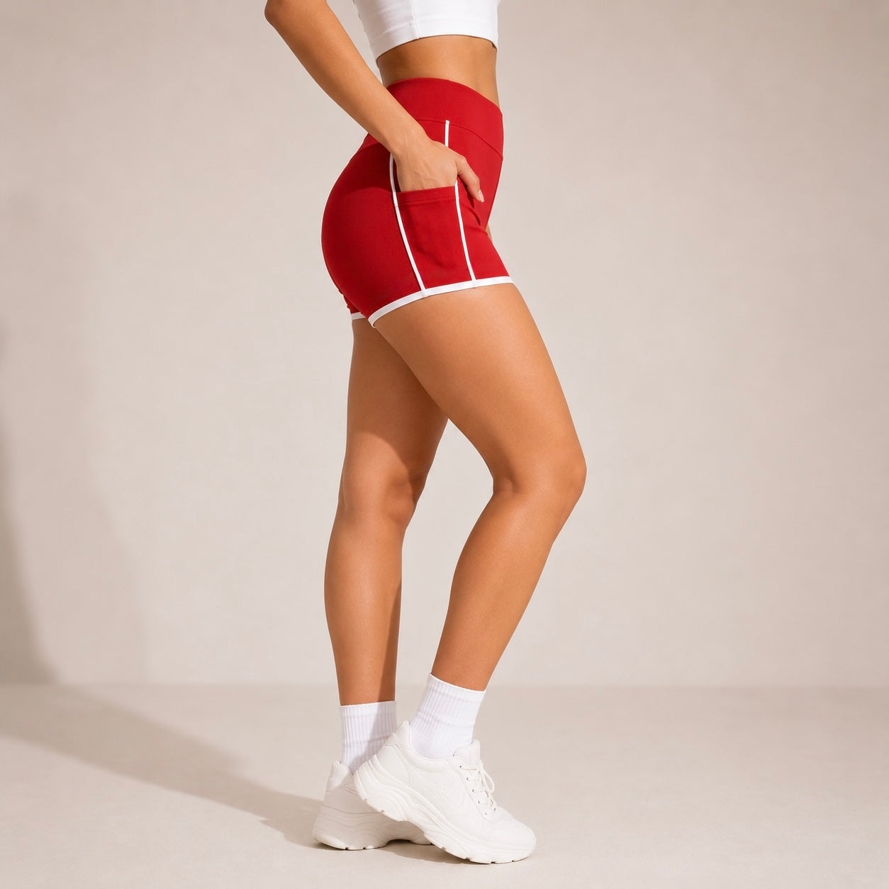 Off Duty Shorts | Red
