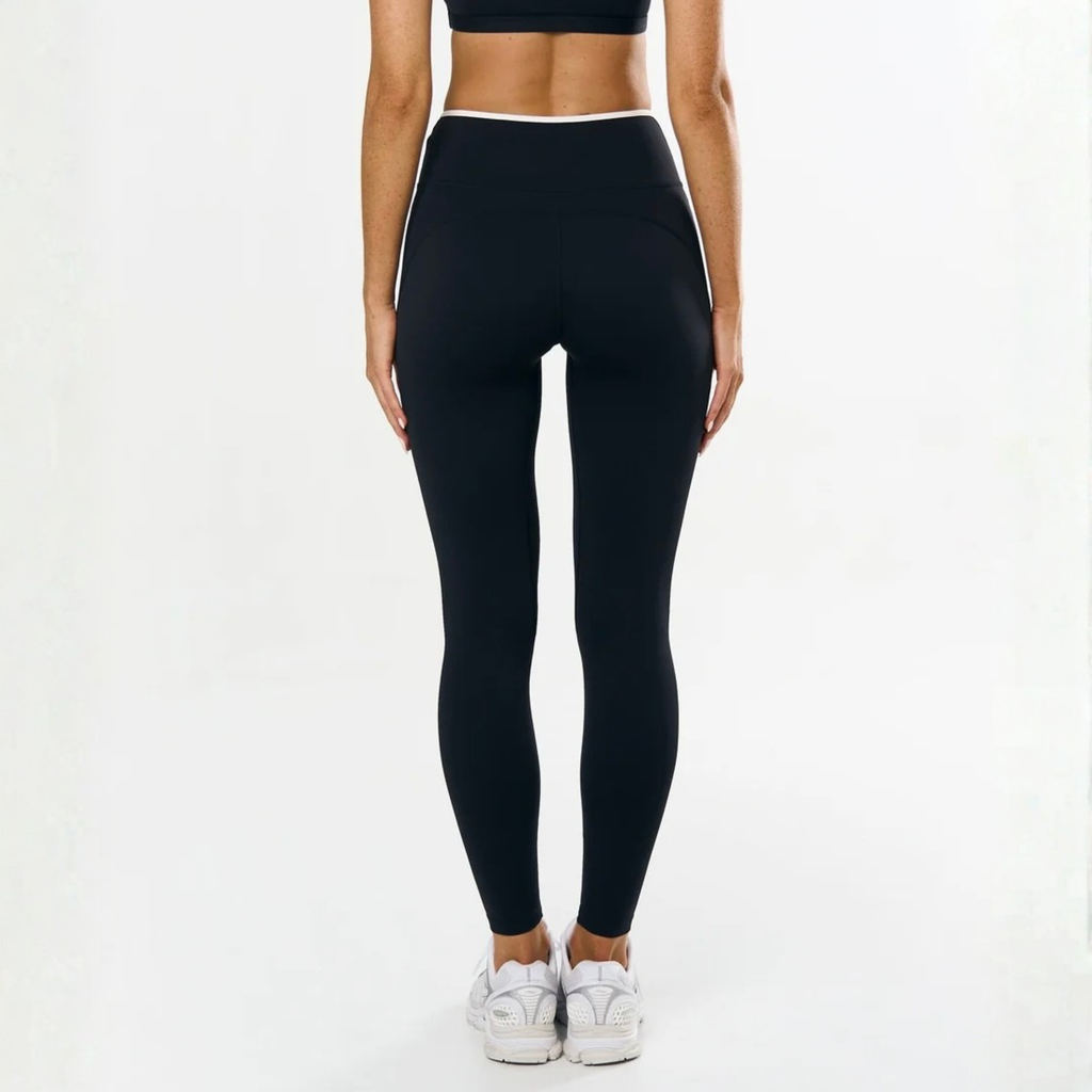Core Seamless Set | Set of 2